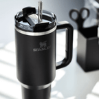 Stanley Quencher – 1,18L Black + FRÍTT FLIP LOK