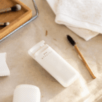 Hot Lash Heated Eye Lash Curler - Image 9