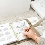 Áfylling í kápuna - Júní (Blóma&fiðrildaþema) - Image 2